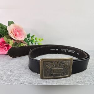Vintage 1980s Levi’s Belt With Levi's‎ Buckle Made By Century Canada 38in LS2783